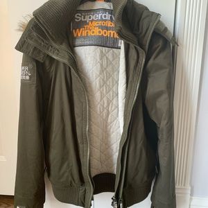 superdry microfibre windbomber olive green XL